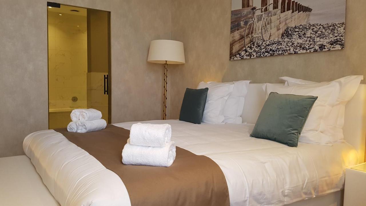 Hotel Acropolis " Op Het Sportiefste Park Van De Kust " Миделкерк Экстерьер фото